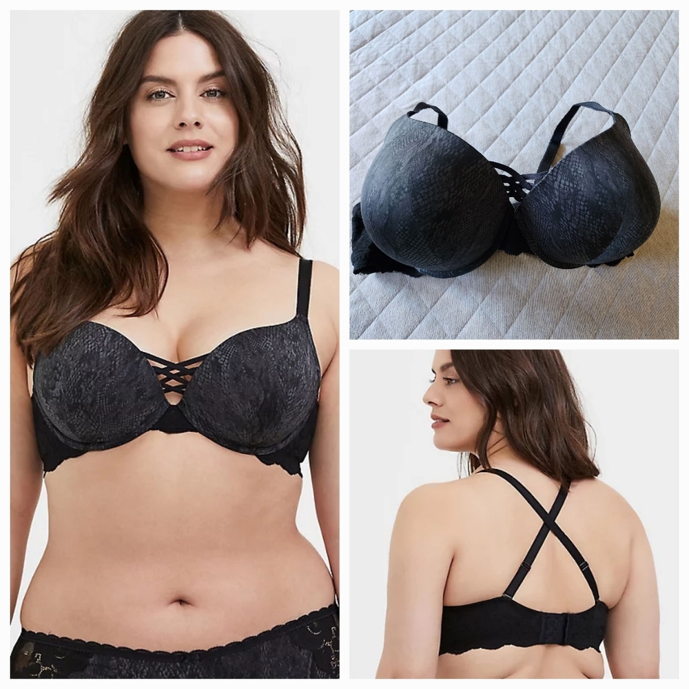 Torrid Snakeskin Corset Push-up Plunge Bra 46DDD